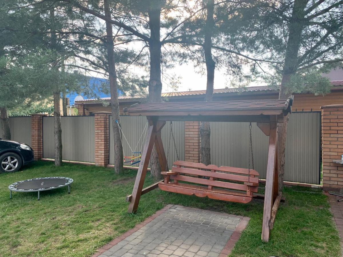 Комфортабельный Коттедж Bed & Breakfast Svityaz' Dış mekan fotoğraf